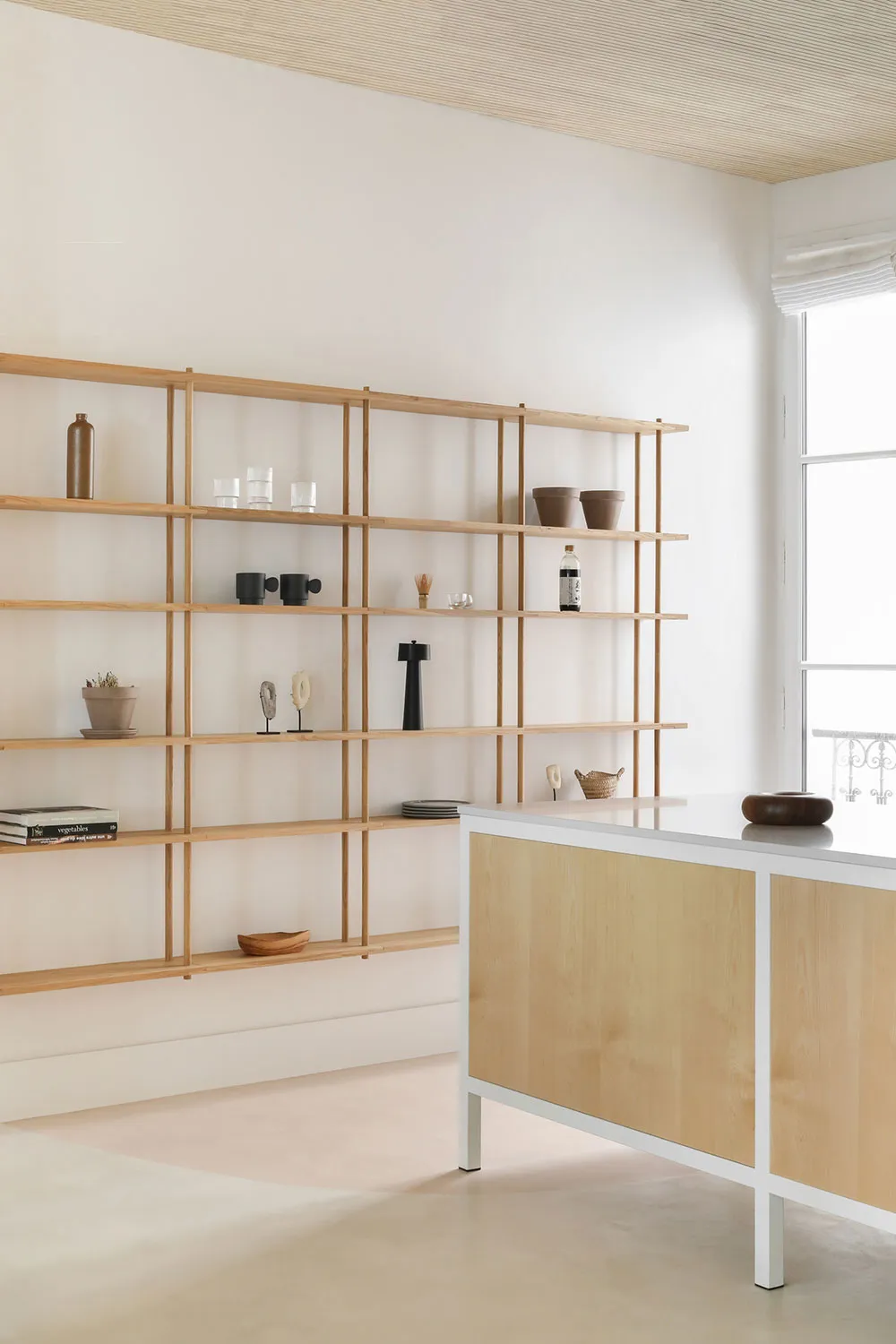 पेरिस के एक ऐतिहासिक घर में समकालीन डिज़ाइन पर मास्टरक्लास - Gallery image 9