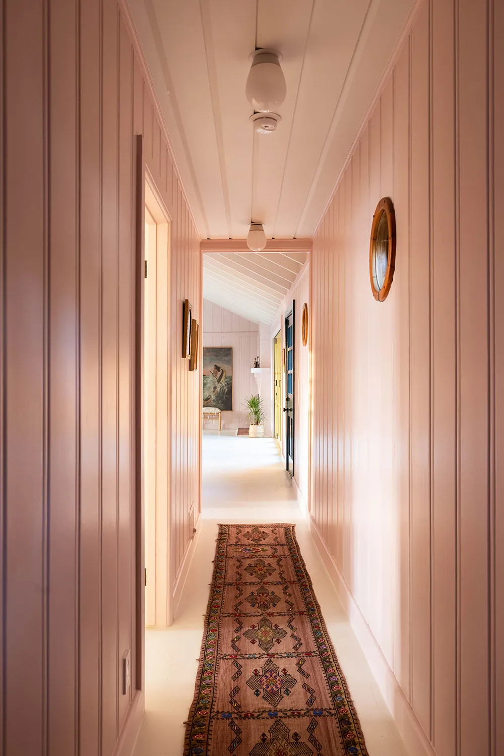 Lebhaftes Interior eines Designerhauses in den USA - Gallery image 16