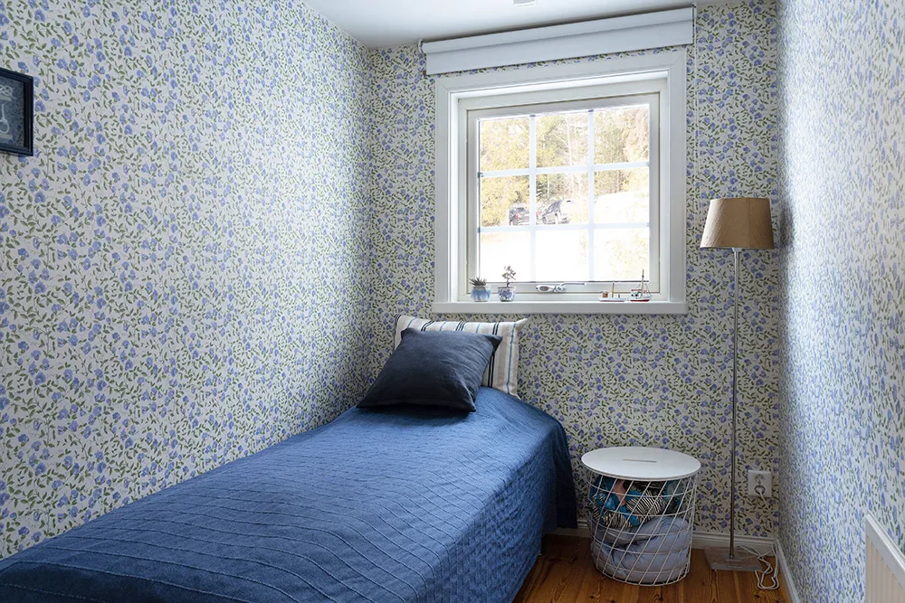 Villa blanca junto al lago en Suecia con su propio muelle - Gallery image 29