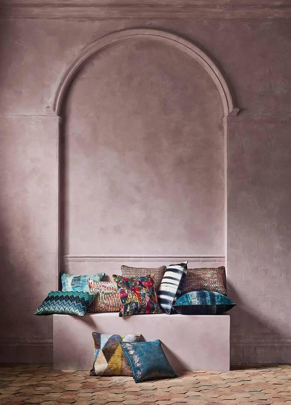 Буйство красок и цветов в портфолио декоратора из Лондона Оливии Грегори - Gallery image 25