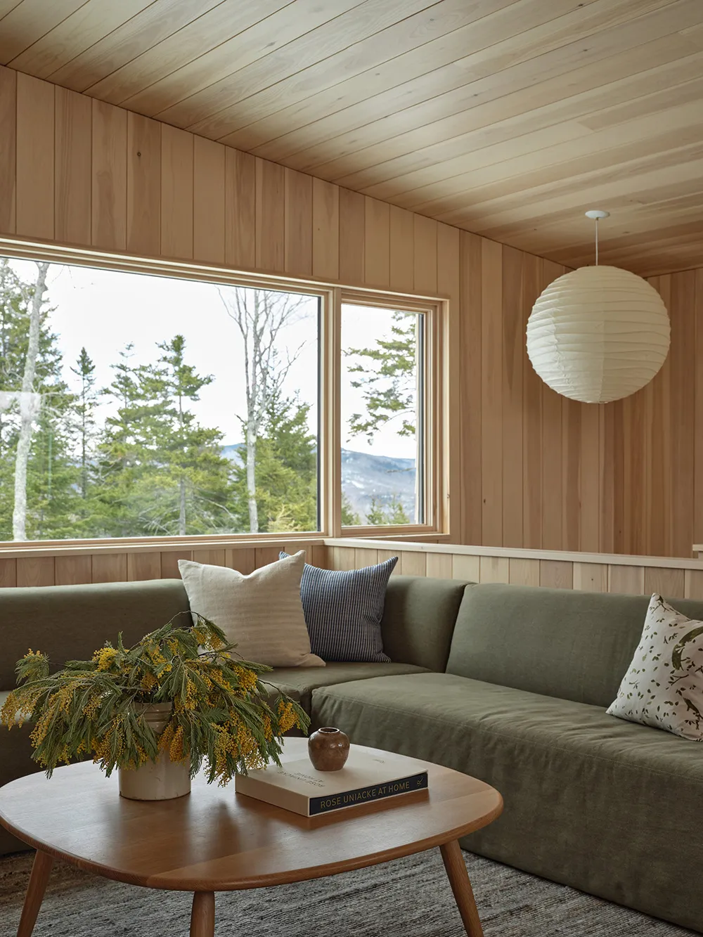 Современный дом на горнолыжном курорте с уютными интерьерами - Gallery image 20