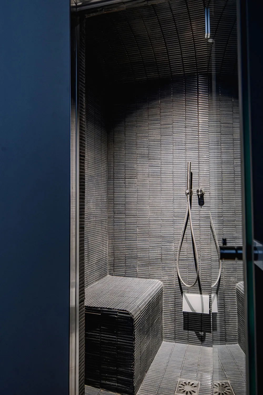 Изысканный современный интерьер в Париже: новый проект Veronique Cotrel - Gallery image 23