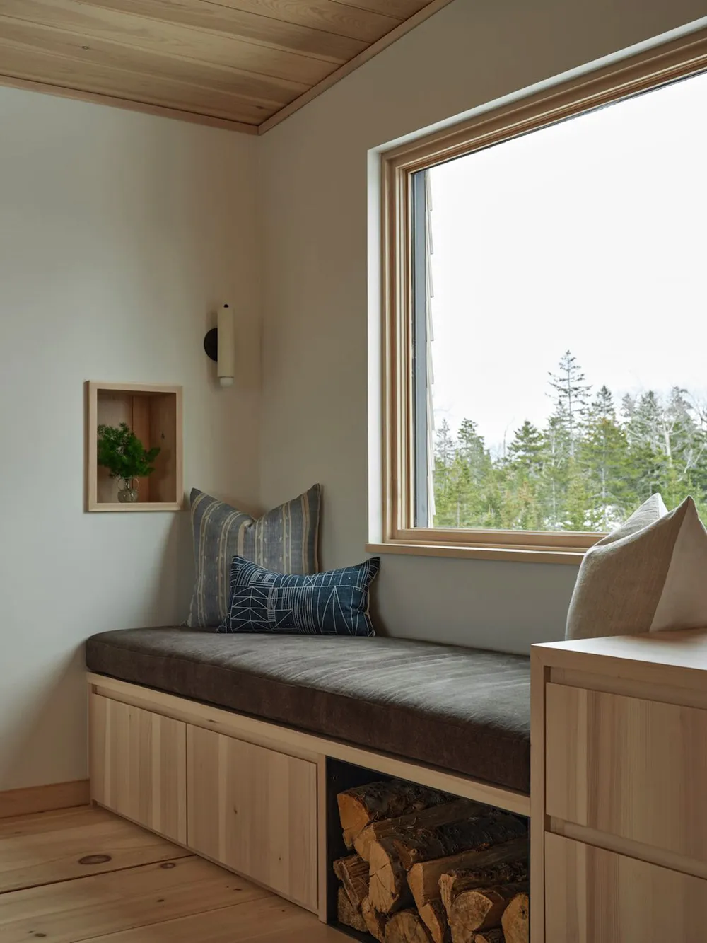 Современный дом на горнолыжном курорте с уютными интерьерами - Gallery image 22