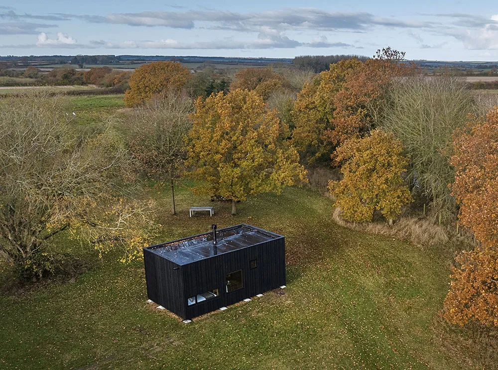 Kompakter moderner Holzhütchen für den Natururlaub (18 qm) - Gallery image 11