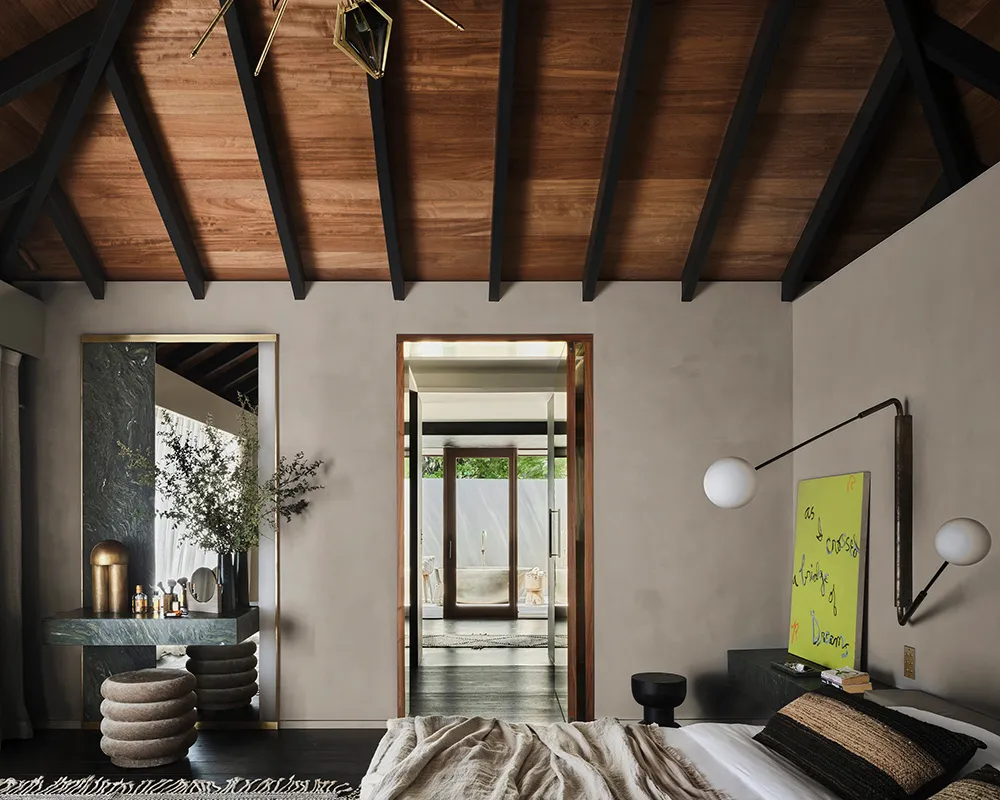 Dramatic Design with Black Accents on a Caribbean Island - Gallery image 9