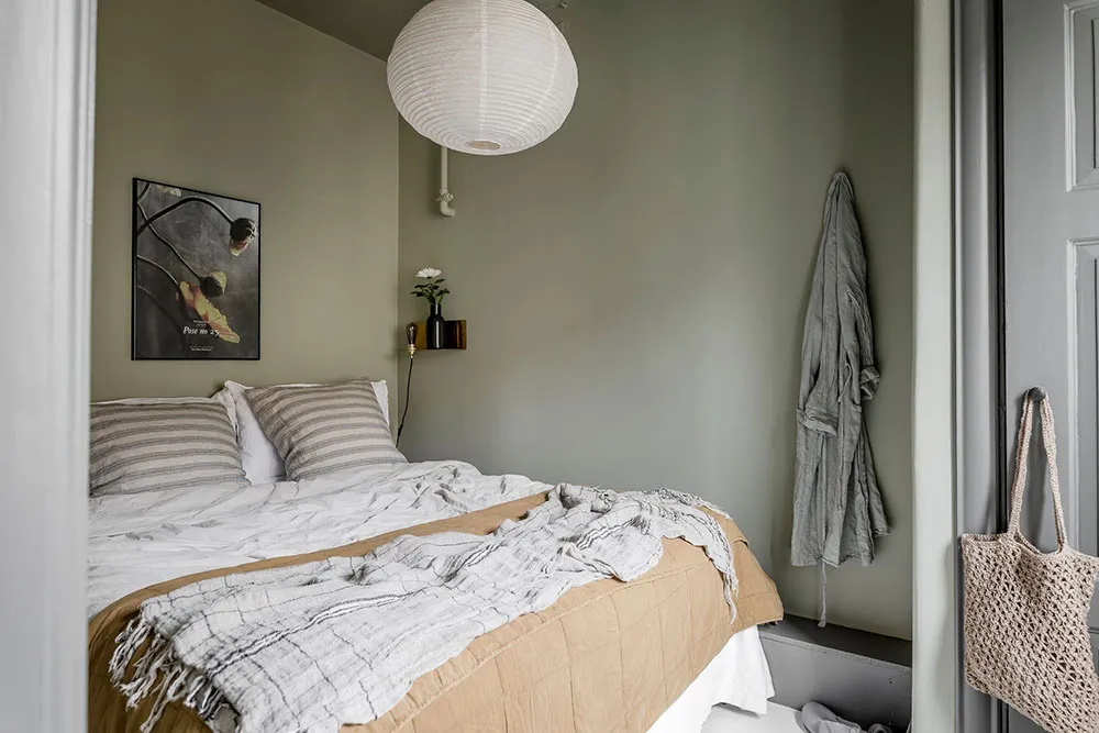 Kleine skandinavische Wohnung in einer schönen, gedämpften Farbpalette (37 qm) - Gallery image 8