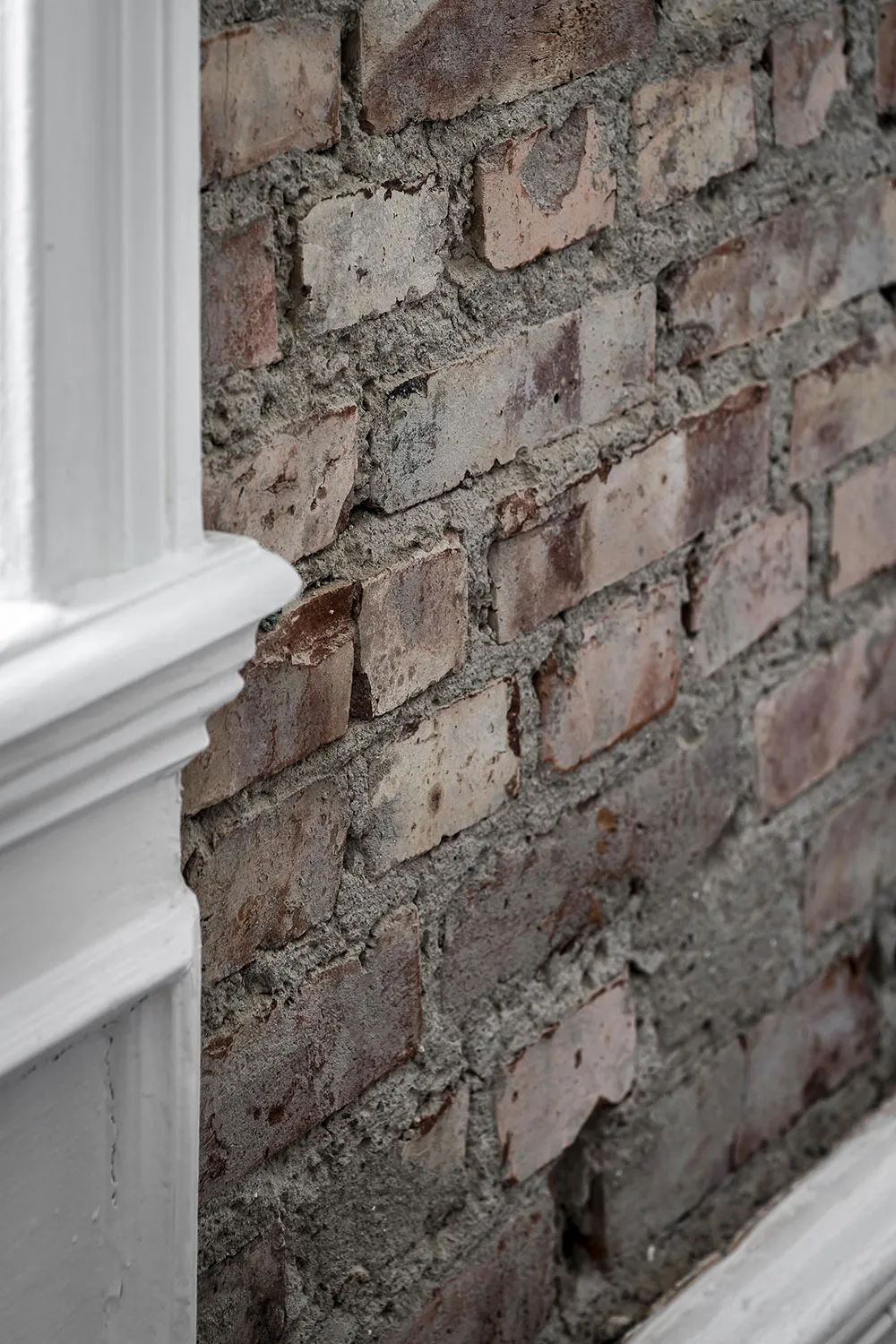 Pared de ladrillo y tonos tierra: apartamento en Gotemburgo (88 m²) - Gallery image 8