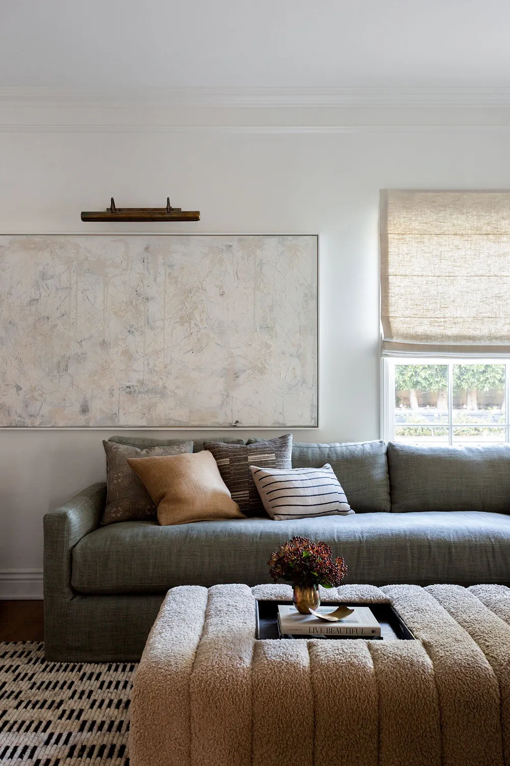 Красивые обои и детали вне времени: дом в Лос-Анджелесе - Gallery image 6