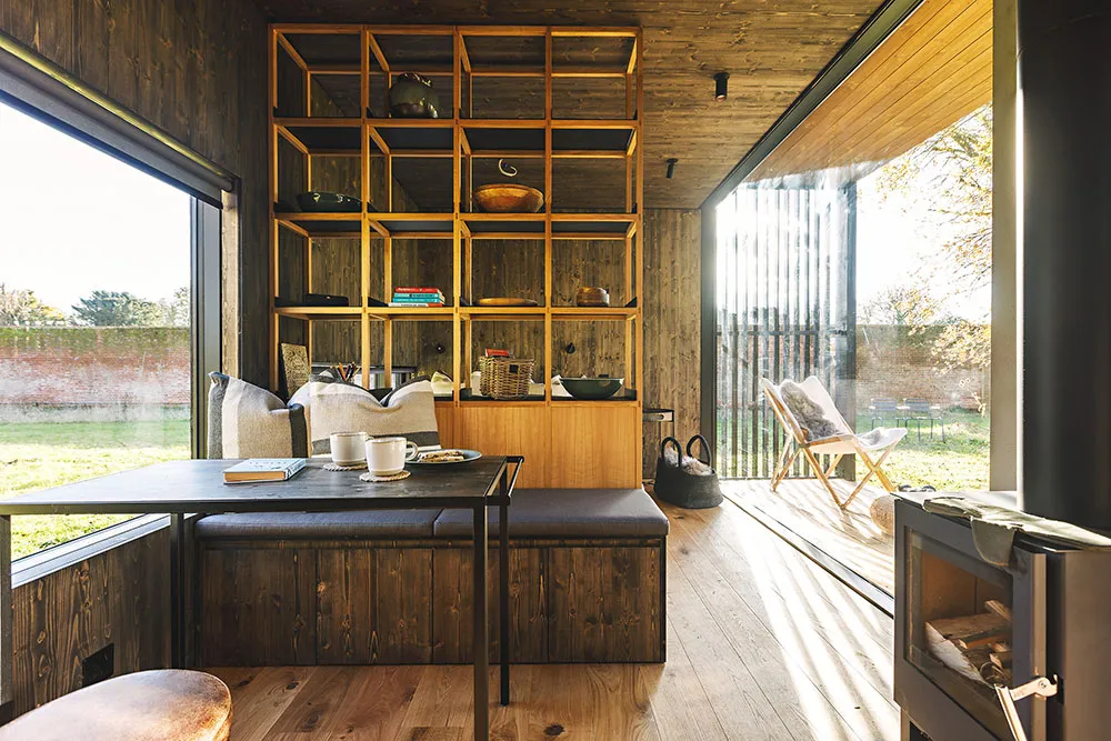 Kompakter moderner Holzhütchen für den Natururlaub (18 qm) - Gallery image 3