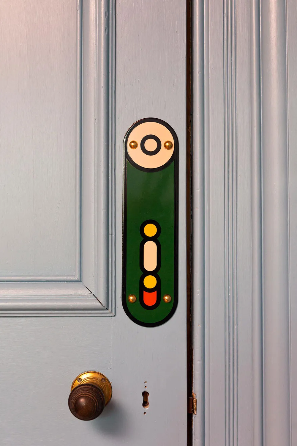 Explosion of Bright Colors in the Home of a Computer Game Developer in Edinburgh - Gallery image 12