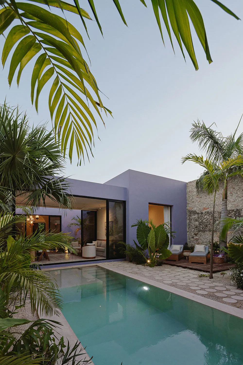 Purple Villa with Pool in Mexico - Gallery image 3