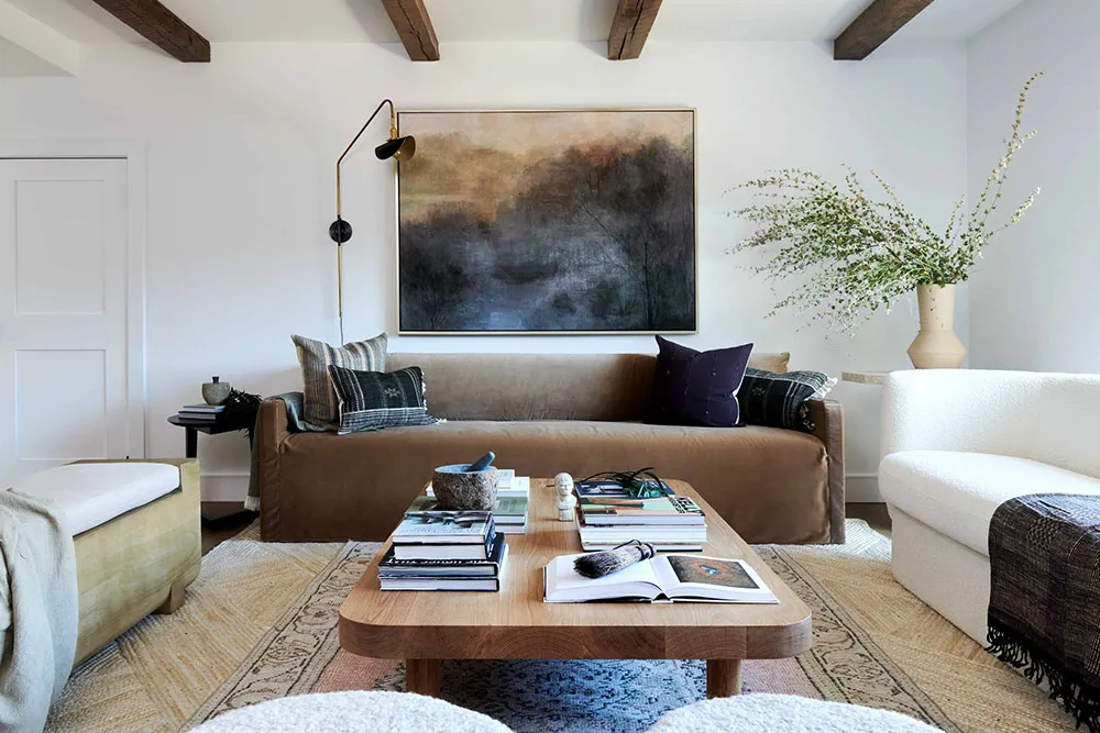 Schwarze Wände und helles Möbel: Mutiger, aber gemütlicher Interieur in Los Angeles - Gallery image 19