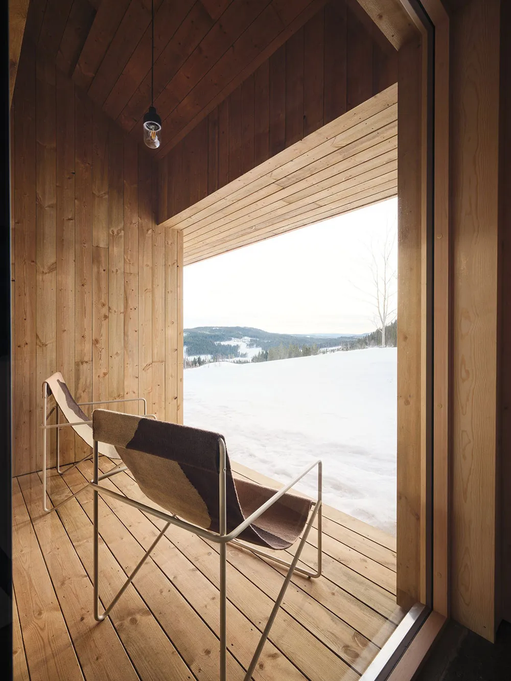 Wooden Minimalism Against the Background of Snow-Capped Mountains: House in Norway - Gallery image 14