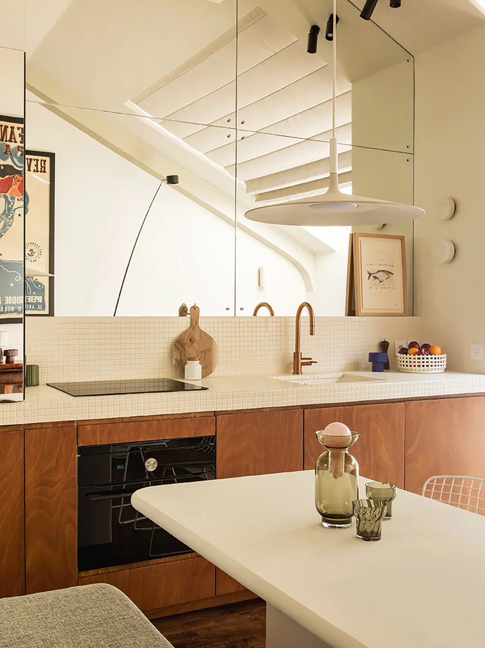 Petite appartement avec plafond vitré à Paris (40 m²) - Gallery image 7