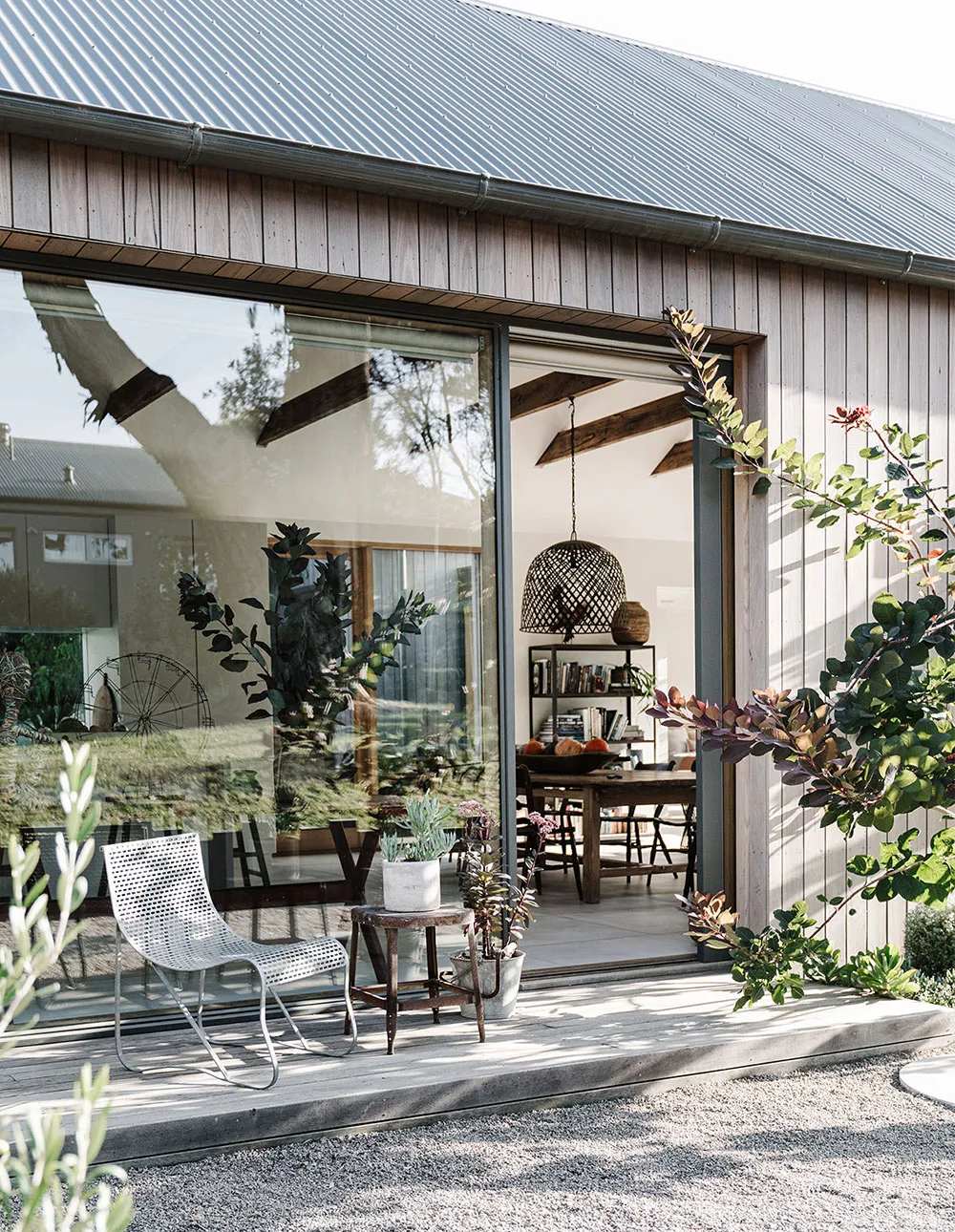 Sehr lichtdurchflutetes und gemütliches Haus der Designerfamilie an der Küste in Australien - 5