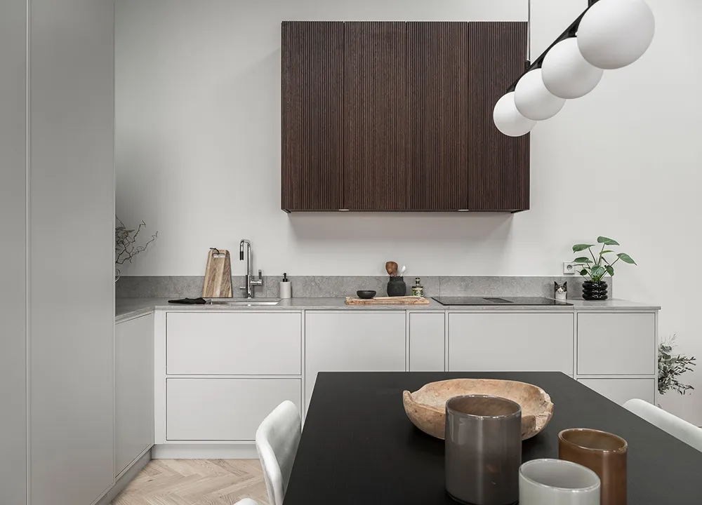 Modest Color Palette and Open Living Room: Stylish Apartment in Gothenburg (67 sq m) - Gallery image 8