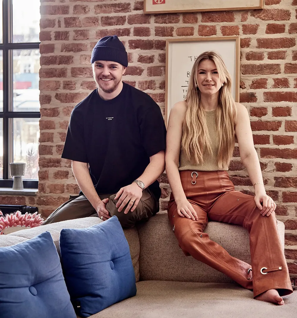 Стильная квартира молодой пары в здании 170-летней фабрики в Осло - Gallery image 2