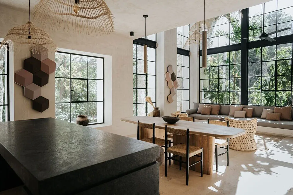 Windows Like Those in a New York Loft: Impressive Jungle Resort House - Gallery image 7