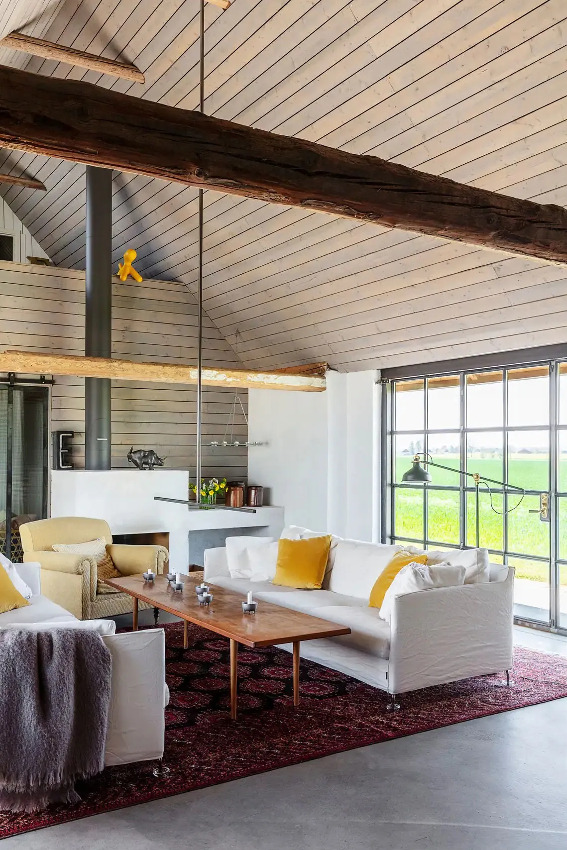 Красивая и светлая современная дача на старой ферме в Швеции - Gallery image 1