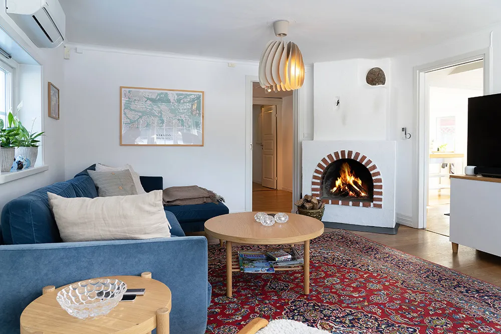 Villa blanca junto al lago en Suecia con su propio muelle - Gallery image 23