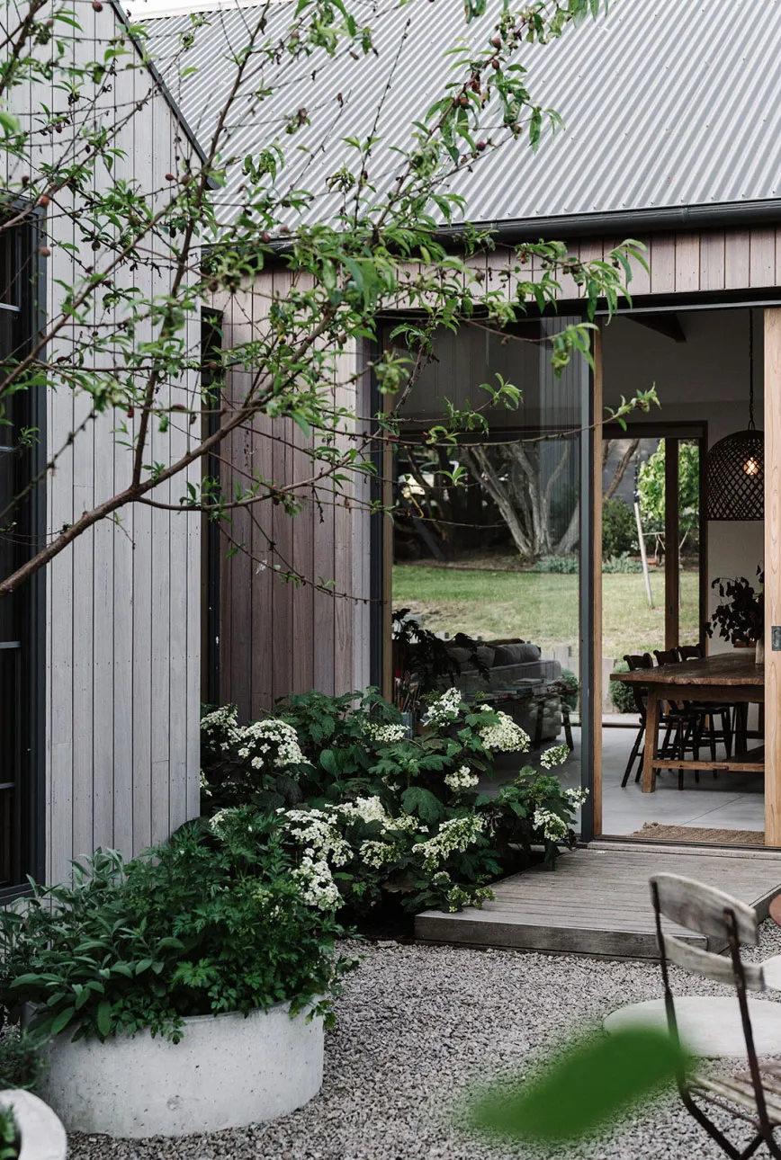 Sehr lichtdurchflutetes und gemütliches Haus der Designerfamilie an der Küste in Australien - 13