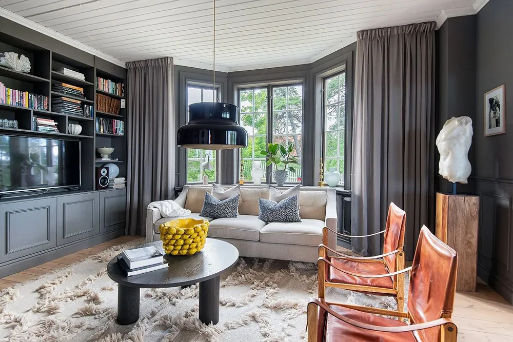 Stylowe odcienie w дизайnie tradycyjnej乡村 wиллы przy jeziorze w Szwecji - Gallery image 2