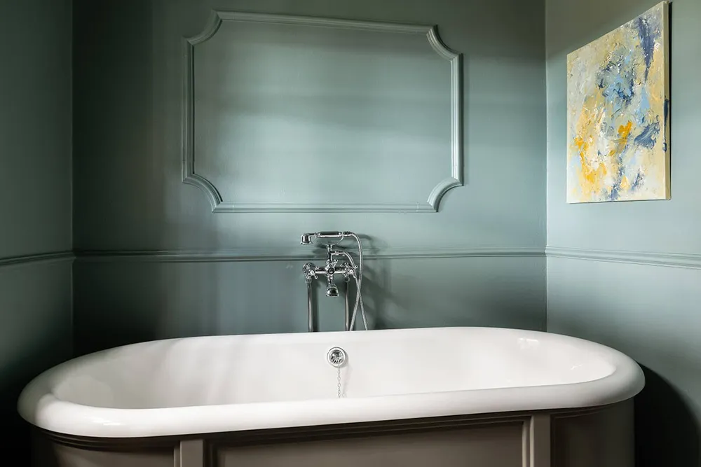 Stylowe odcienie w дизайnie tradycyjnej乡村 wиллы przy jeziorze w Szwecji - Gallery image 21