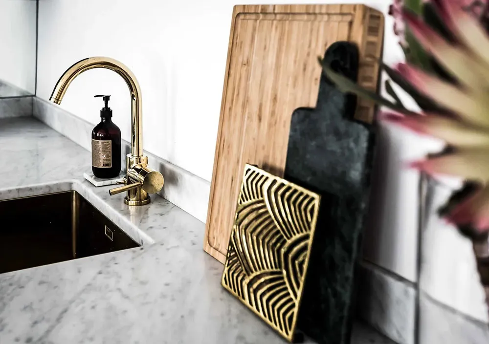 Шведская квартира с парижскими нотками и чёрной кухней - Gallery image 10