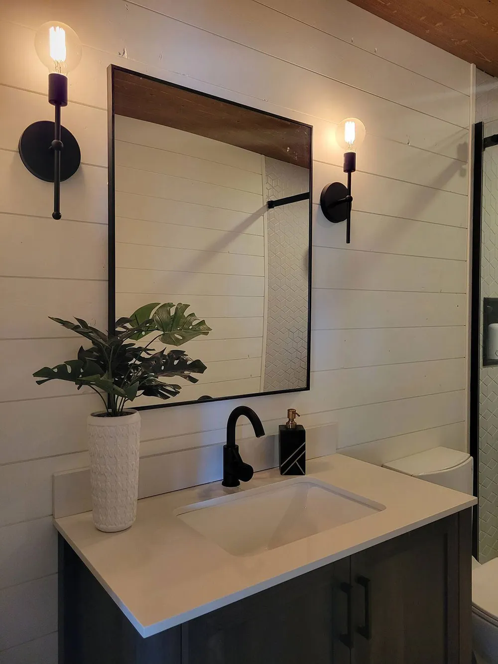 Gemütlicher Holzhütten-Urlaubsort am Ontario-See in Kanada - Gallery image 8