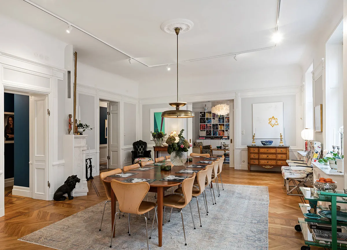 Dining Table for 12 People and Bold Details: Apartments in Stockholm - Gallery image 4