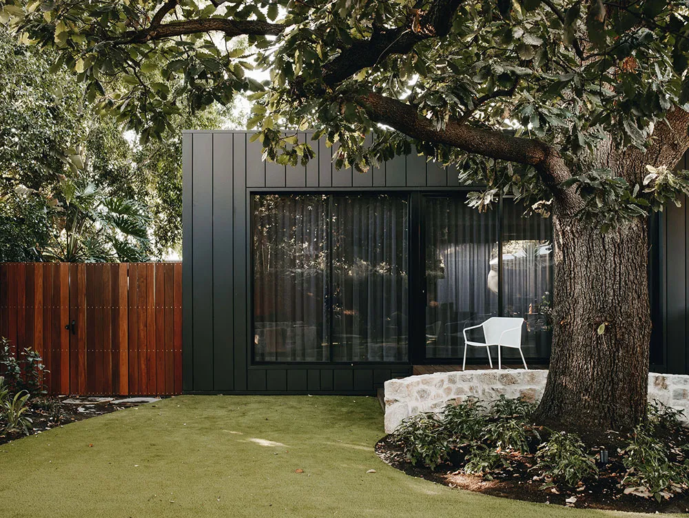 Hermoso moderno hogar con piscina en el patio interno en Australia - 18