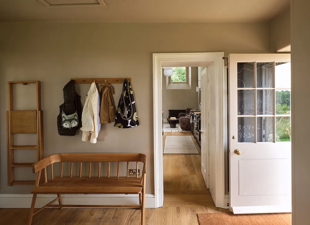 Church Life: House in a Historic Chapel of the 19th Century in England - Gallery image 12