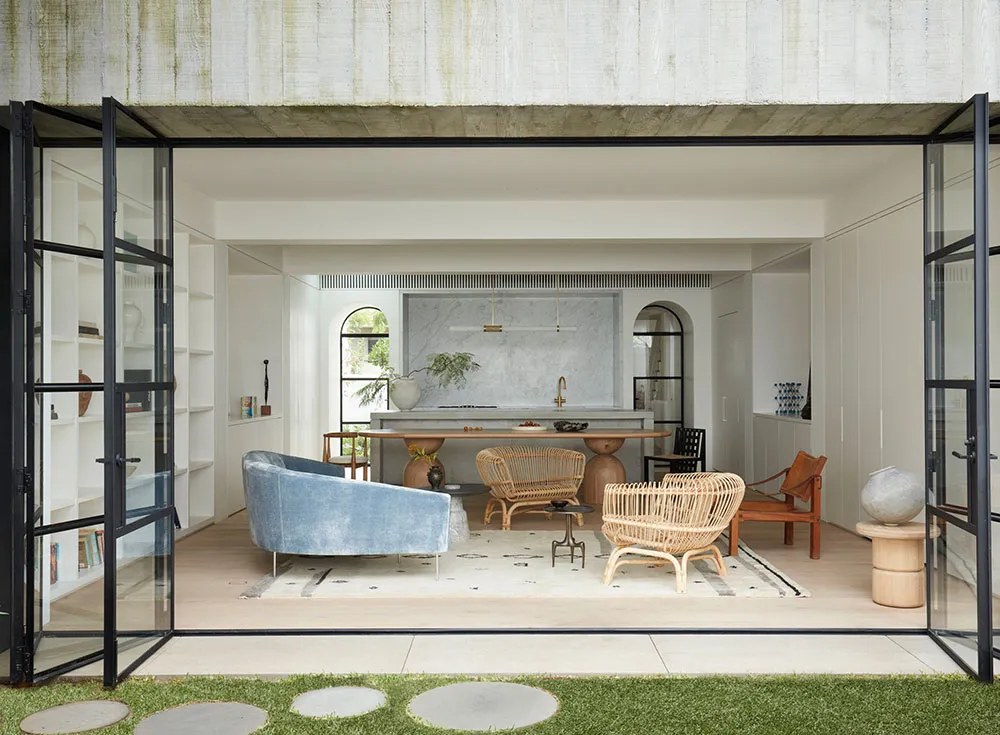 Arco y ángulos redondeados en el diseño de una casa moderna en Sídney - Gallery image 3