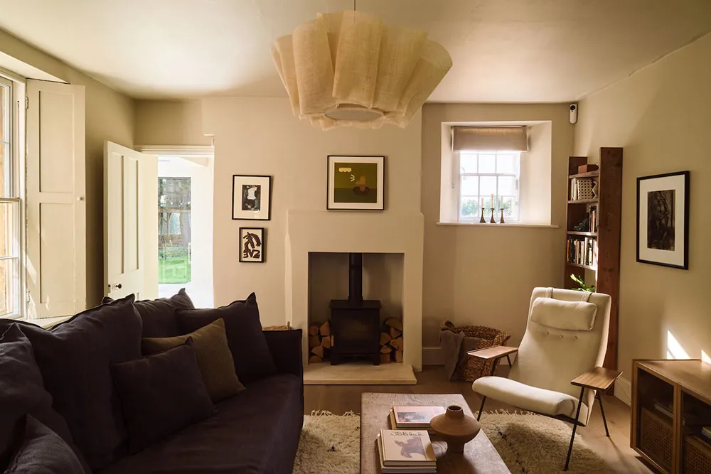 Church Life: House in a Historic Chapel of the 19th Century in England - Gallery image 14