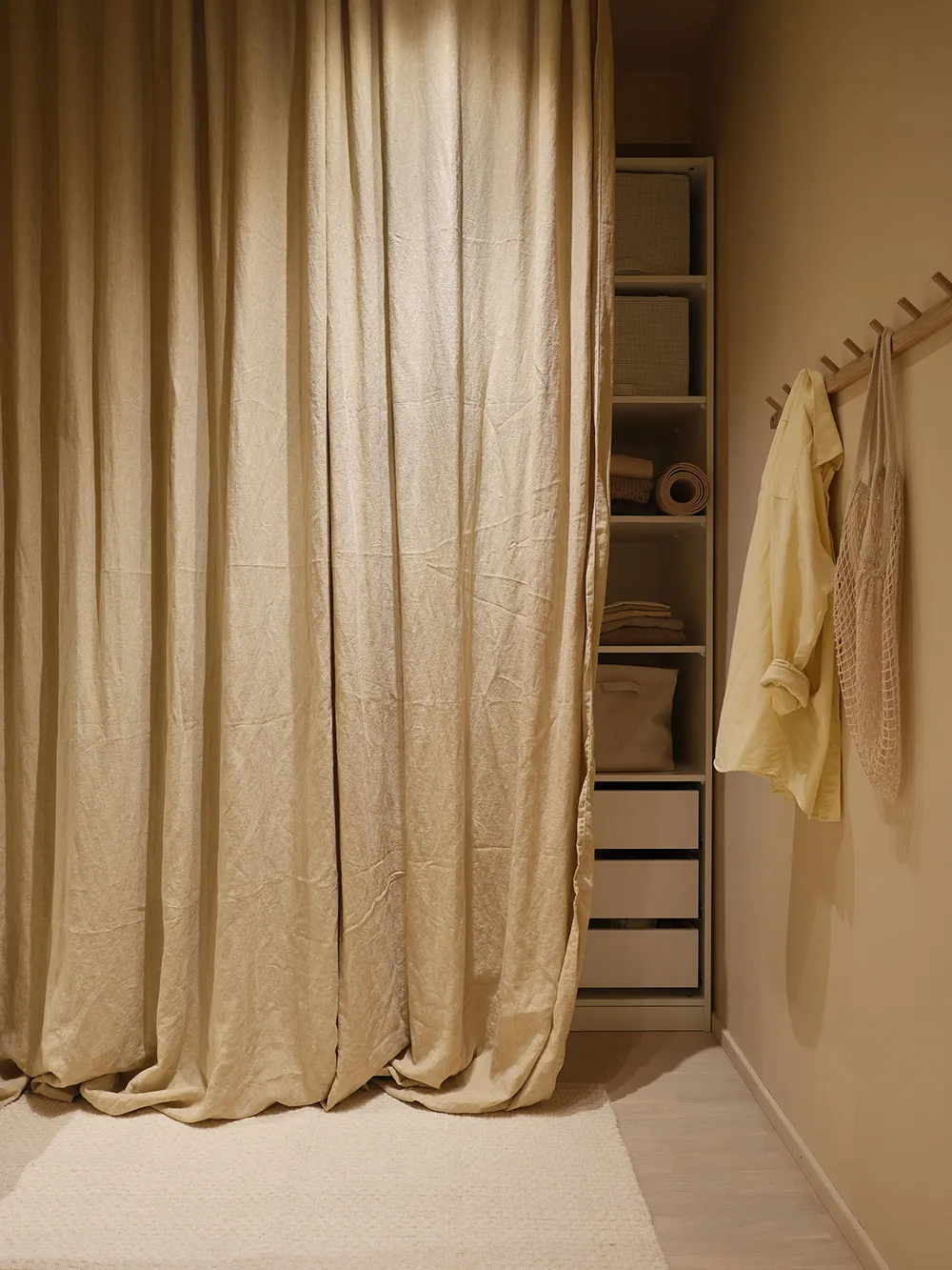 Diseño moderno suave y planificación abierta: una unusual vivienda en Estocolmo - Gallery image 19