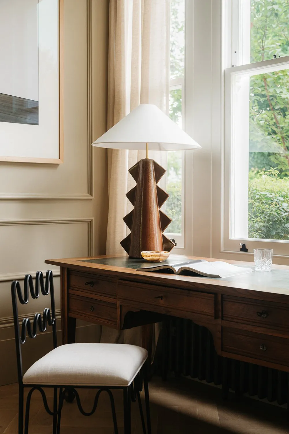 Charmant intérieur anglais dans des tons chauds - Gallery image 8