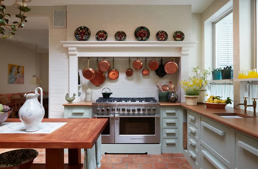 Amazing Colors and Details in the Design of a Priest's Old House in Connecticut - Gallery image 20