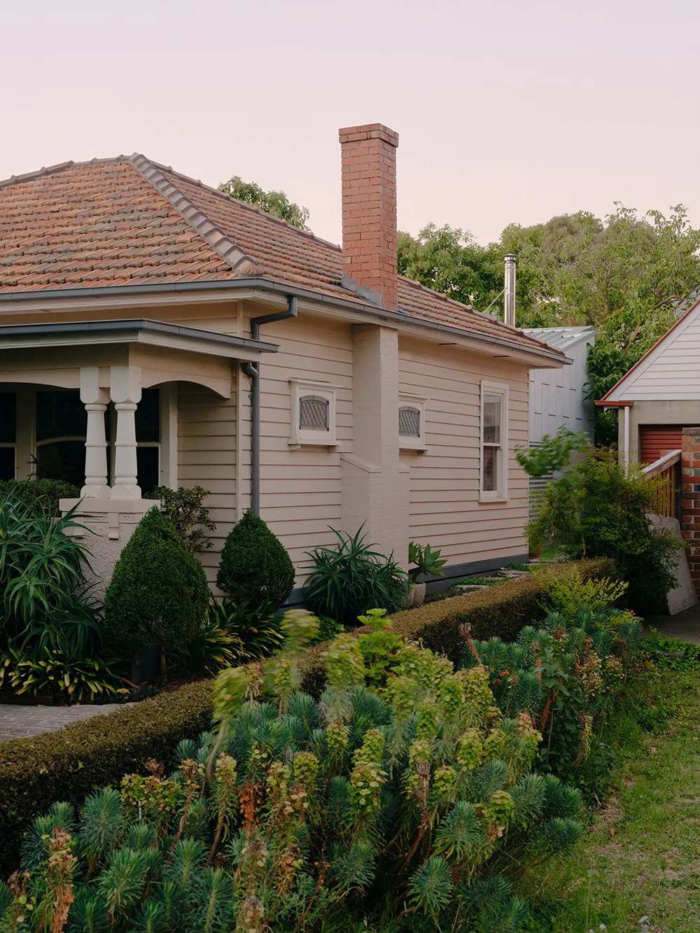 Сучасна додаткова будівля до старого бунгало в Мельбурні - Gallery image 17