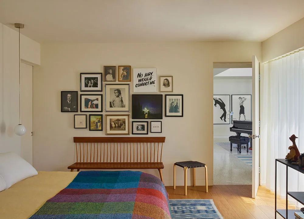 Maison mid-century audacieuse à Los Angeles - Gallery image 6