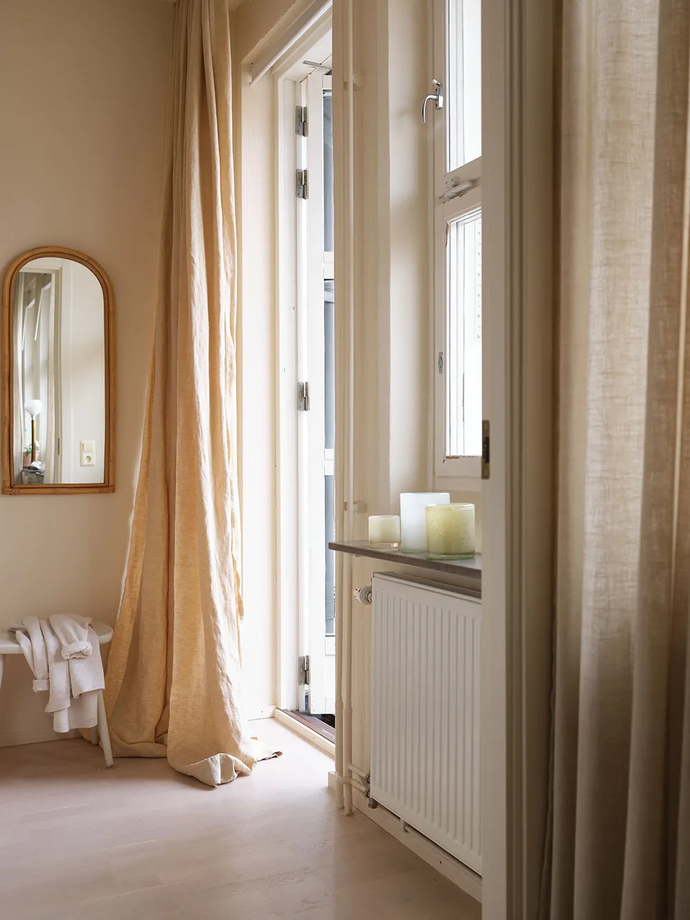 Diseño moderno suave y planificación abierta: una unusual vivienda en Estocolmo - Gallery image 16