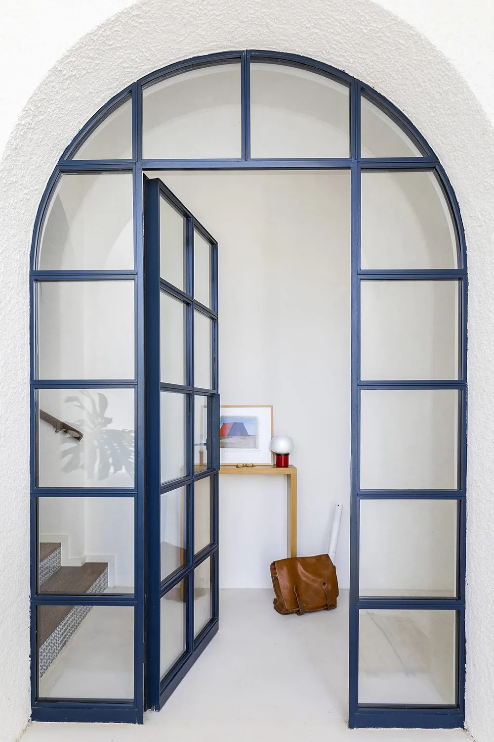 Маленький дом с большим глазом и лестницей в небо на юге Италии - Gallery image 5