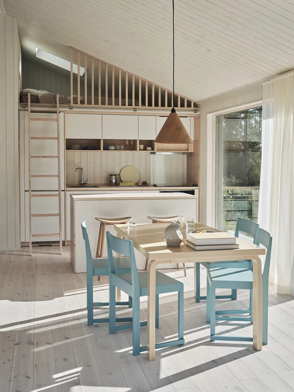 Scandinavian Interiors with French Touches: Works of Decorator Ida Lauga - Gallery image 22