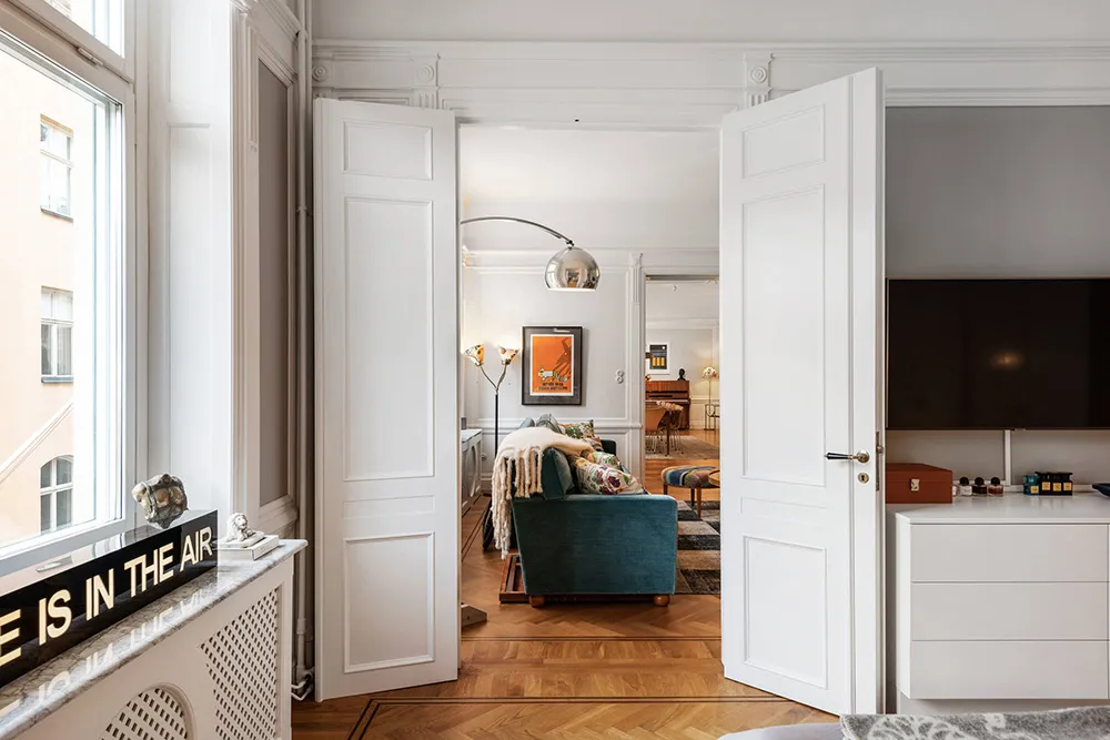 Dining Table for 12 People and Bold Details: Apartments in Stockholm - Gallery image 19