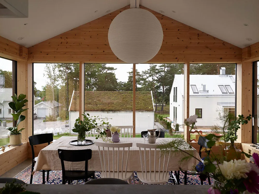 Maison de campagne suédoise traditionnelle avec ajout moderne - Gallery image 6