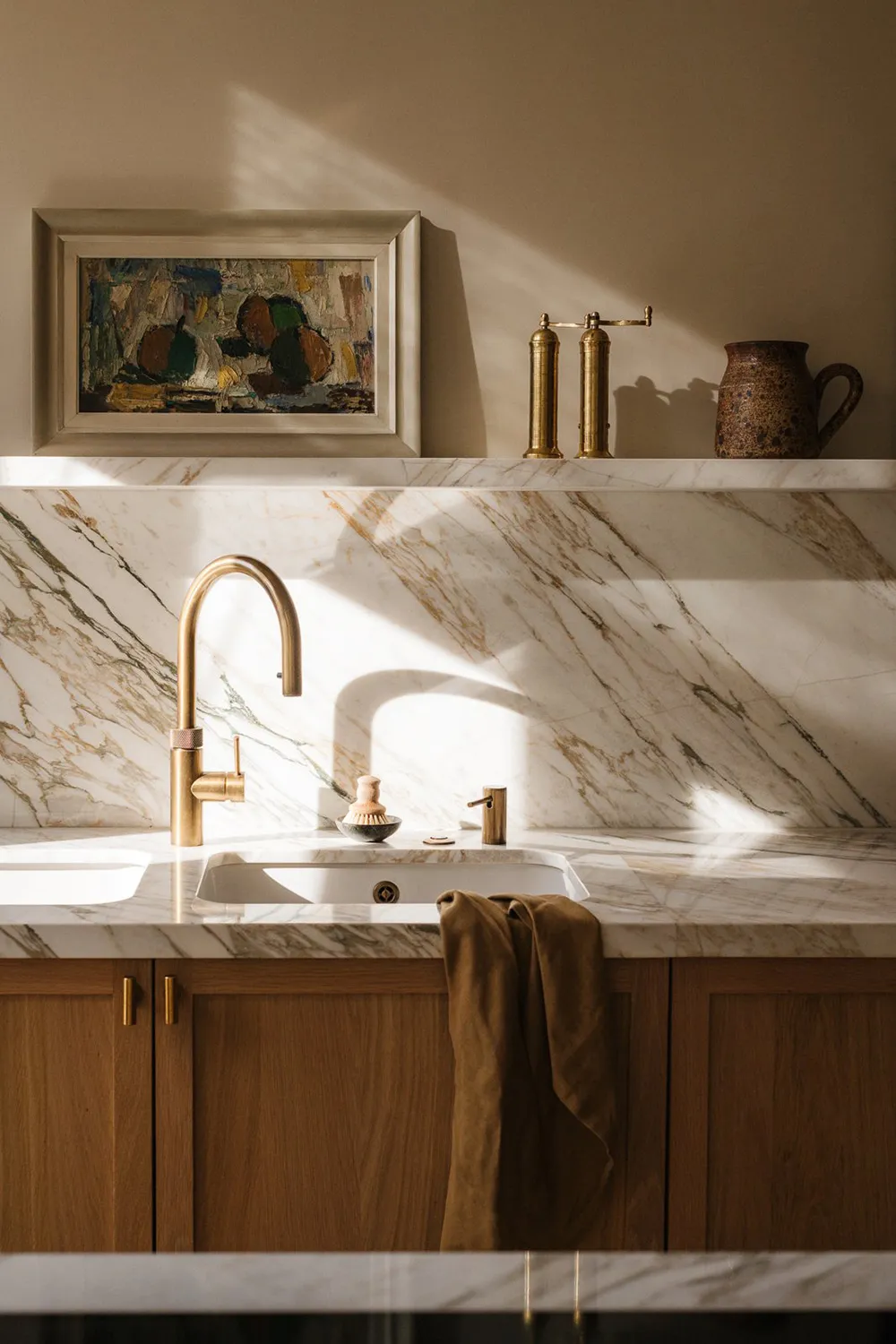 Charmant intérieur anglais dans des tons chauds - Gallery image 13