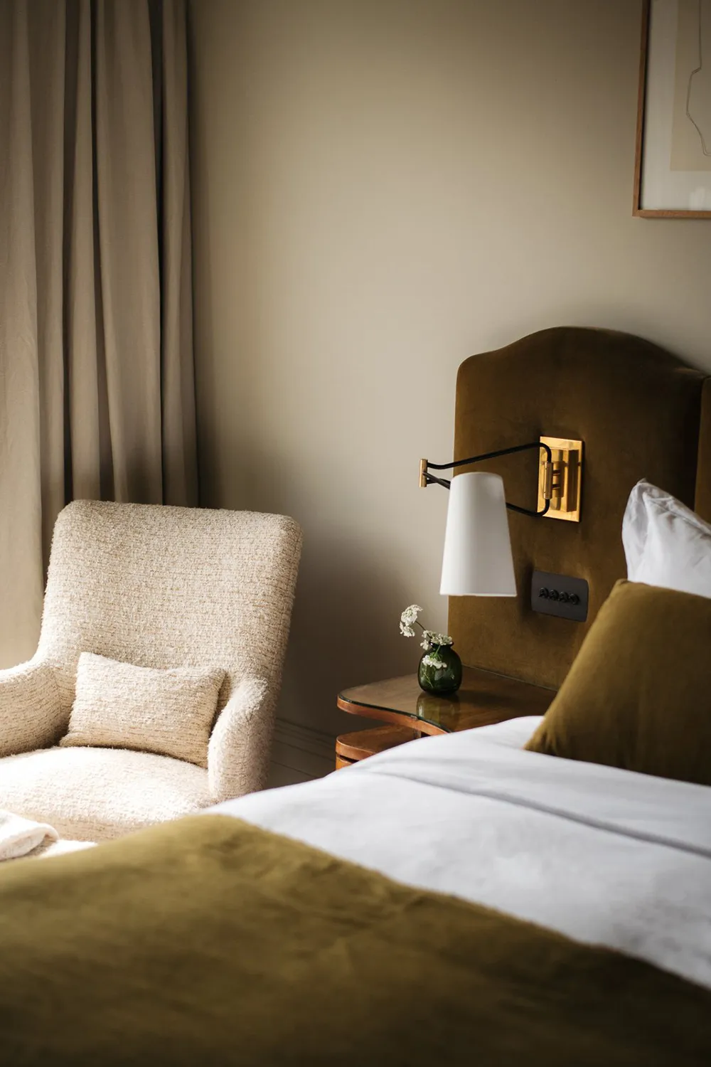 Charmant intérieur anglais dans des tons chauds - Gallery image 15