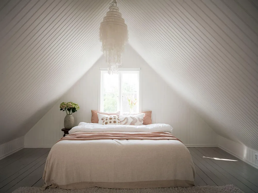 Interiores elegantes y sobrios de una encantadora casa de campo sueca - Gallery image 27