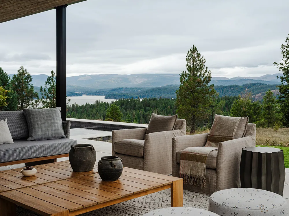 Geräumiges modernes Ranch in Idaho mit Blick auf den See - Gallery image 3