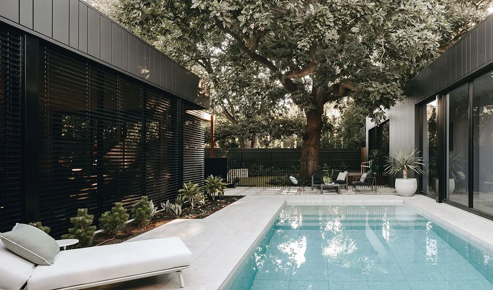 Hermoso moderno hogar con piscina en el patio interno en Australia - 16