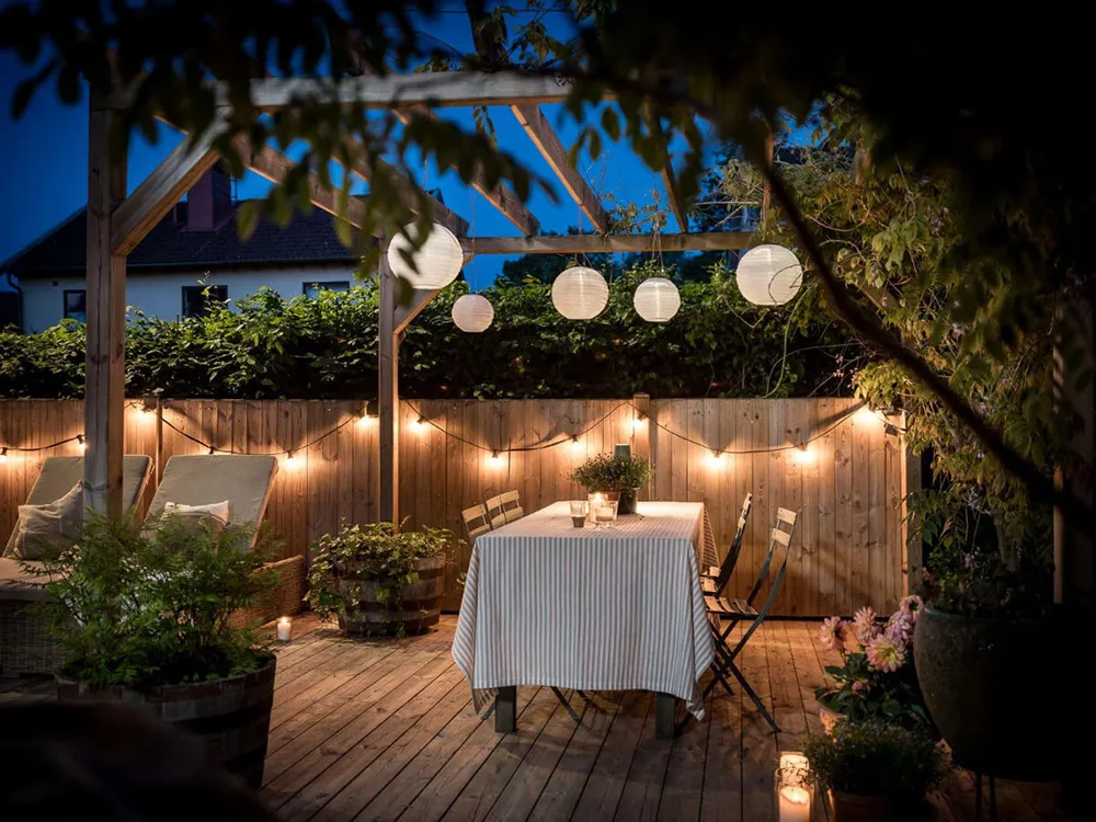 Interiores elegantes y sobrios de una encantadora casa de campo sueca - Gallery image 33